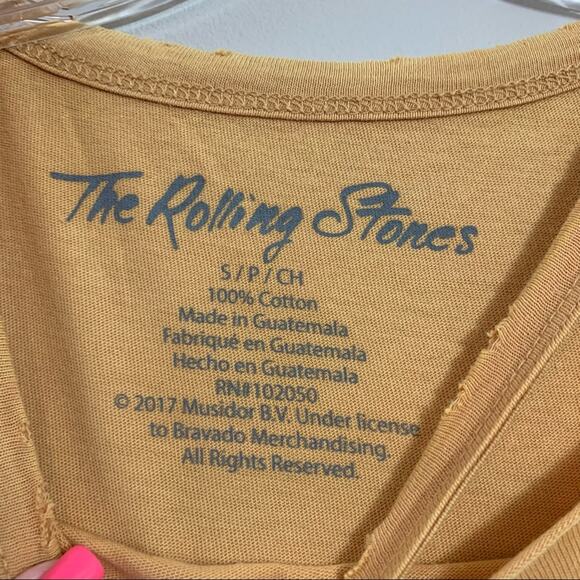 American Eagle The Rolling Stone Yellow Distressed T-shirt - Picture 2 of 5
